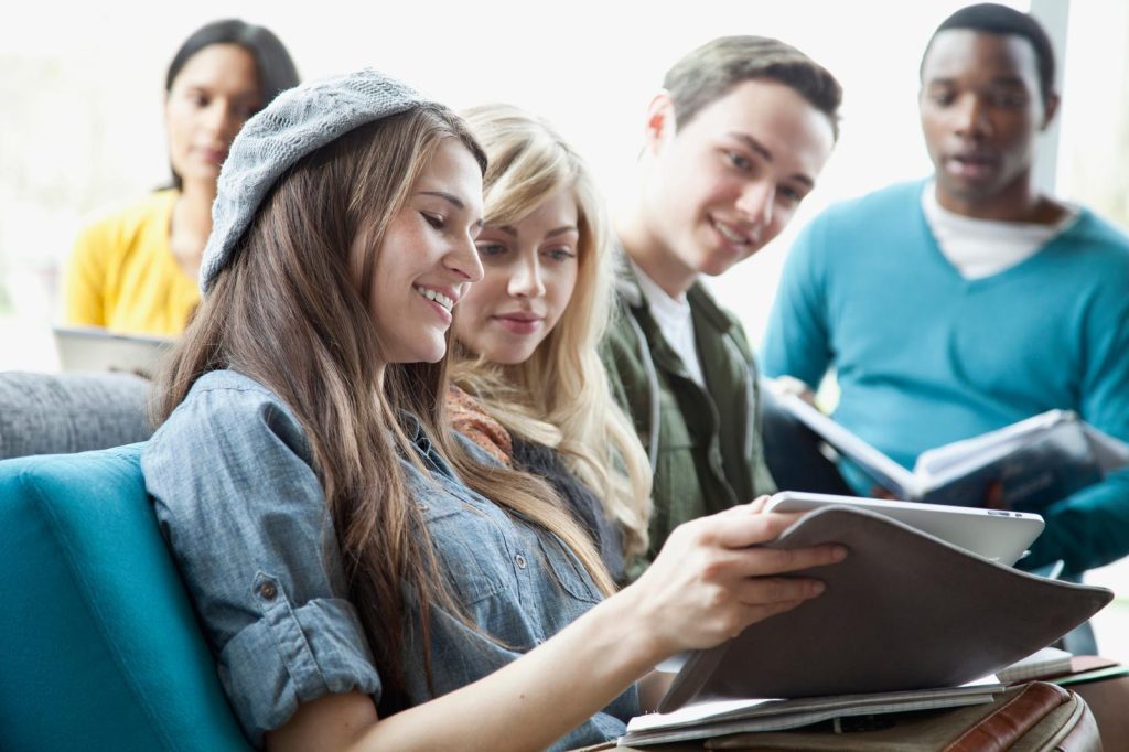Scuole serali a Cento