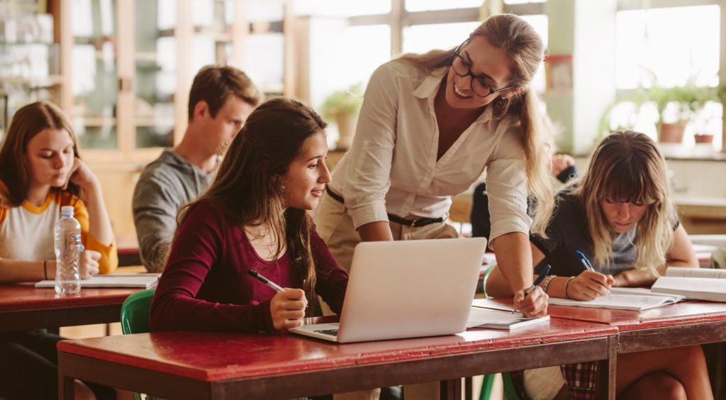 Scuole serali a Imperia