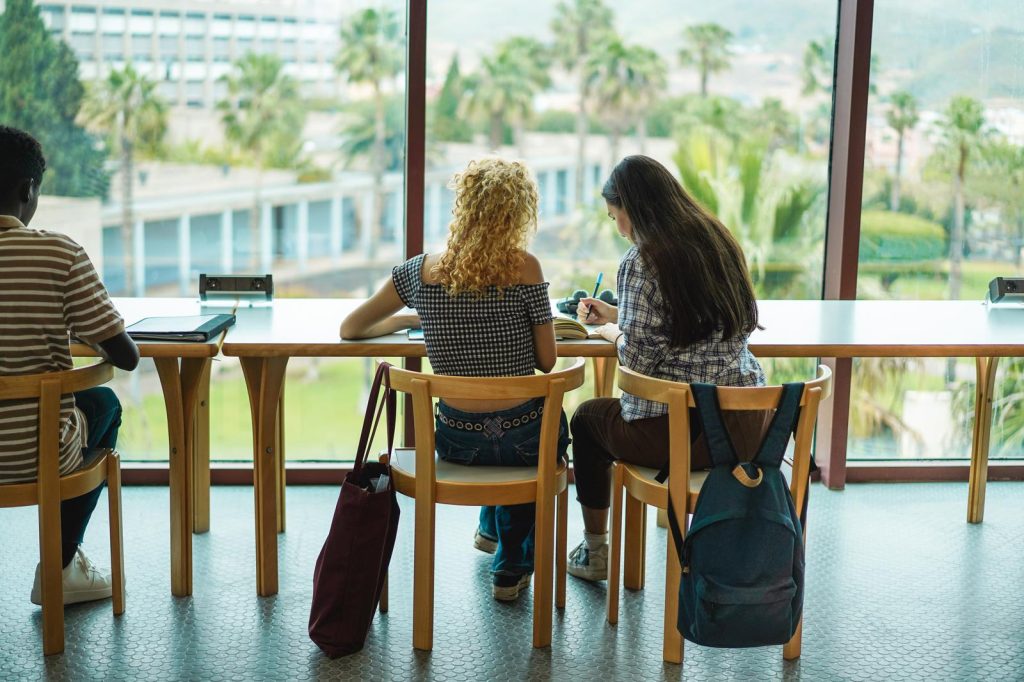 Scuole serali a Terracina